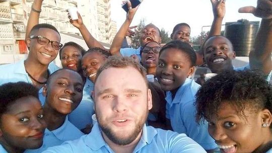 Sukces firmy z Kraśnika. Sprzedaje napoje energetyczne w Afryce