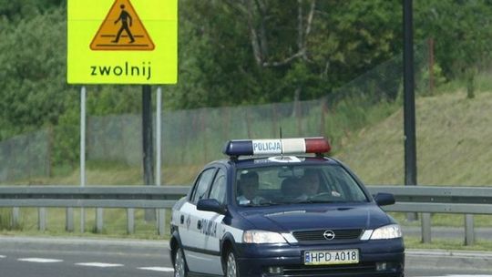 Sumin: Policja szuka kierowcy, który śmiertelnie potrącił pieszego
