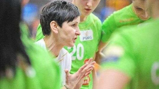 Superliga piłkarek ręcznych. MKS Selgros udanie rozpoczyna nowy sezon