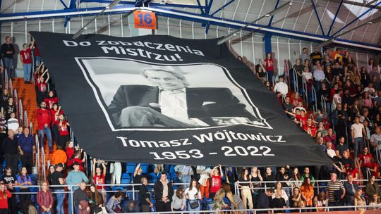 Superpuchar Polski dla Jastrzębskiego Węgla. Uczcili pamięć Tomasza Wójtowicza [zdjęcia]