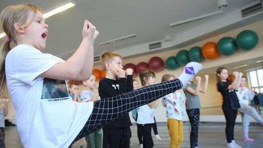 Survival, karate i piłkarzyki. W Lublinie ferie spędza się na sportowo