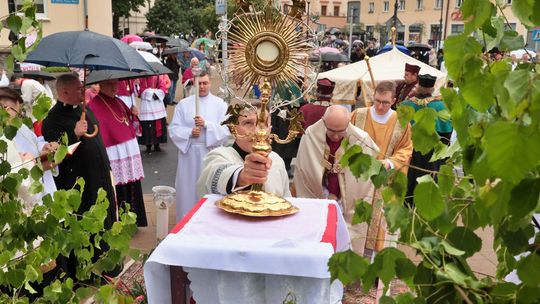 Świadectwo i procesja, czyli uroczystości Bożego Ciała w Lublinie
