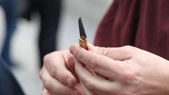 Świadkowie Jehowy zaatakowani za... szerzenie islamu. Mężczyzna miał grozić skalpelem