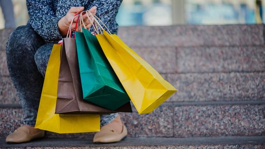 Świadome wybory w domu i poza nim – jak podchodzić do zakupów i planowania wydatków?