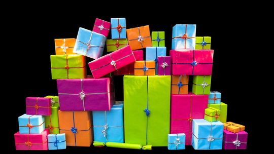 Świąteczne szaleństwo prezentowe - jak kupować, żeby nie zwariować?