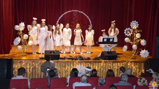 Świątecznie w KDK. Koncert zgromadził pełną salę