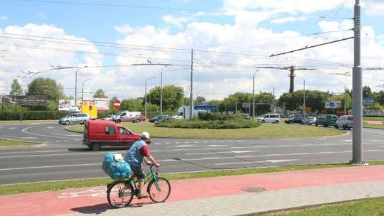 Światła na fatalnym skrzyżowaniu na Krochmalnej - dobry pomysł?