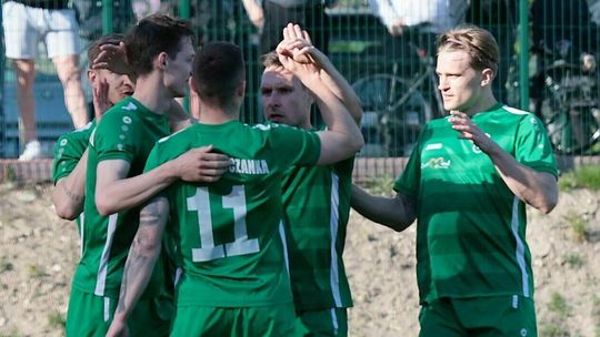 Świdniczanka miała problemy, ale pokonała Stal Kraśnik