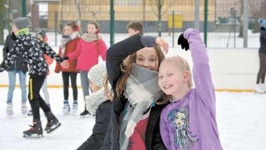 Świdnik: Już można się ślizgać na lodowisku [cennik]