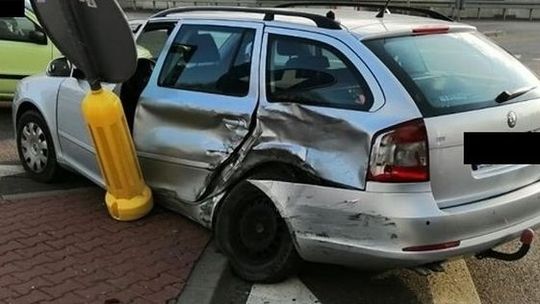 Świdnik: Kierowca skody wymusił pierwszeństwo przejazdu