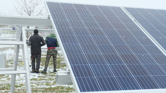 Świdnik: Można dostać pieniądze na montaż kolektorów słonecznych, fotowoltaiki i pomp ciepła