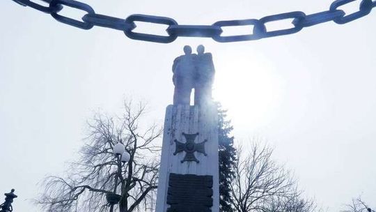 Świdnik: Odnowią 18 miejskich pomników