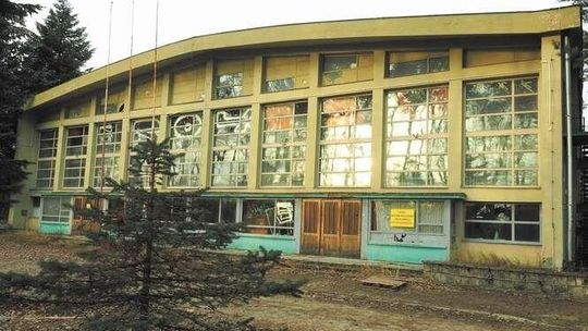 Świdnik: Ostatnie dni starej hali sportowej Avii