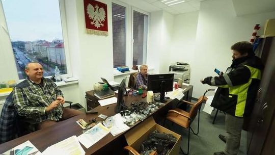 Świdnik: Urzędnicy już w nowej siedzibie [zdjęcia]