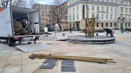 Święta, święta i po świętach… Z centrum Lublina znika bożonarodzeniowa iluminacja