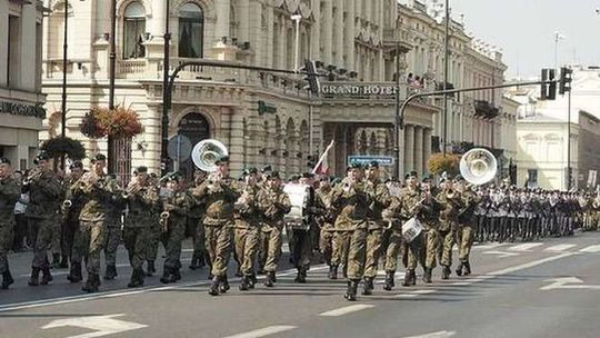 Święto Wojska Polskiego w Lublinie. Defilada i pokaz sprzętu (zdjęcia)