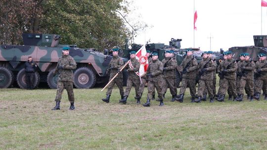 Świętowanie niepodległości z wojskiem [program] 