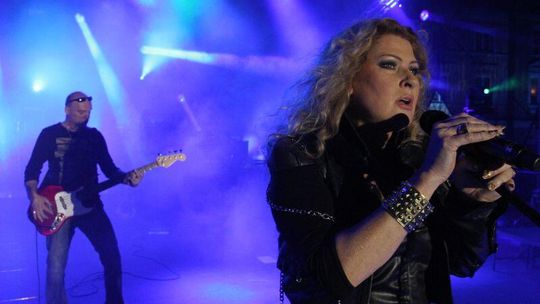 Sylwester z zespołem Bajm