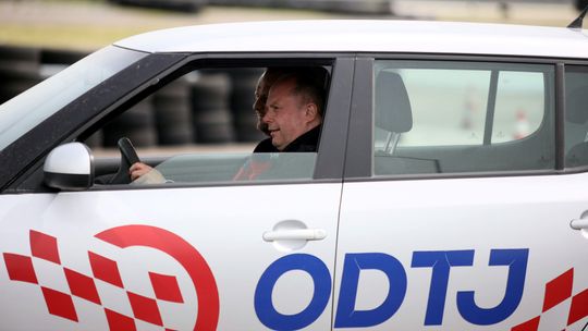 Symulator wypadku i jazda po płycie poślizgowej - ODTJ zaprasza na dzień otwarty