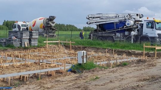 Syn nie żyje, ojciec nadal walczy o życie. Tragedia na budowie domu