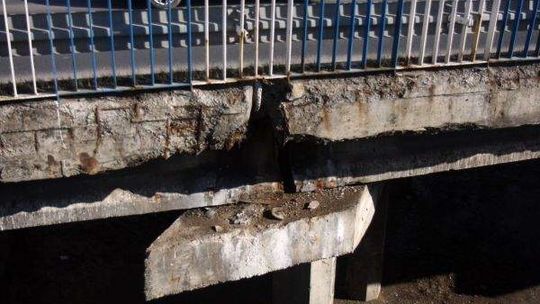 Sypią się wiadukty w Lublinie. Utrudnienia dla kierowców