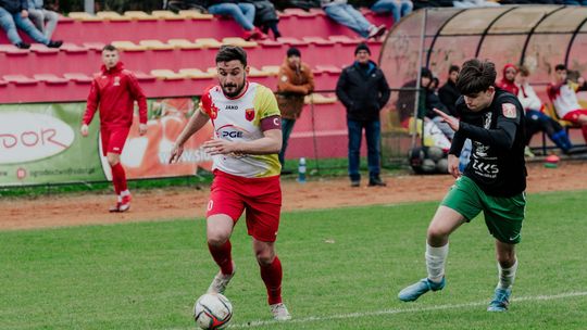 Sypnęło niespodziankami w zaległych meczach bialskiej okręgówki, Orlęta II bez punktów