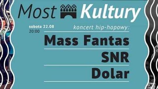 Szafa Show pod Centrum Kultury. Mass Fantas, SNR i Dolar na Moście Kultury