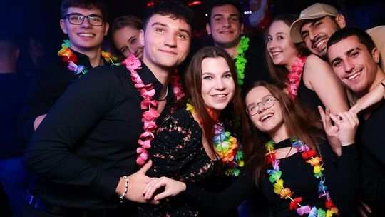 Szalona mega domówka