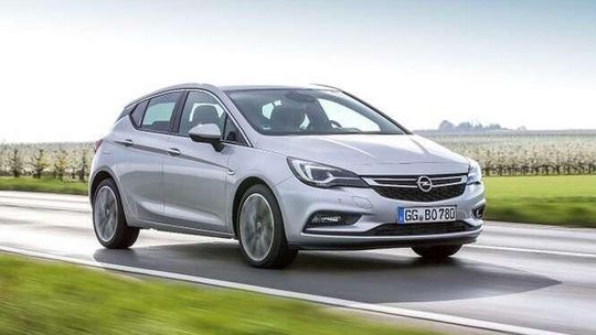 Szalony opel, choć niepozorny 