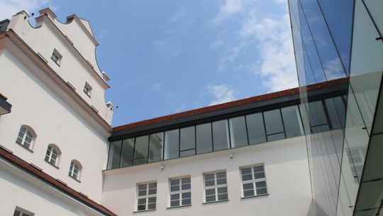 Szansa na zadaszone boisko dla szkoły w Kazimierzu