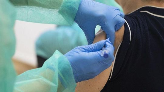 Szczepienia. Dziś rejestracja osób w wieku 44 i 45 lat