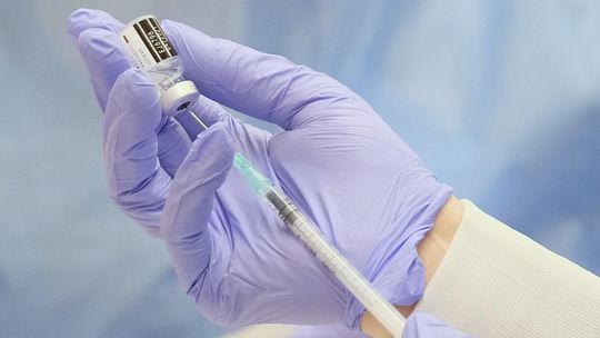 Szczepienia przeciw Covid-19 trzeba będzie robić co rok?