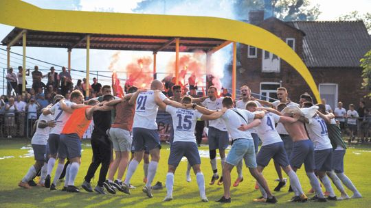 Szczęście sprzyjało mistrzowi. Start Krasnystaw zagra w IV lidze