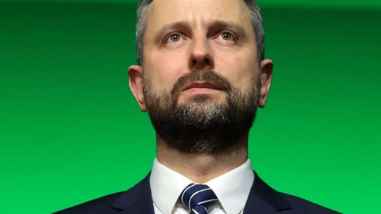 Szef MON o dronach: Jeśli to zasadne, powinny być zestrzeliwane