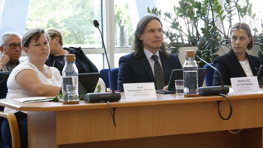 Szefowie komisji wybrani. Dla PiS miejsc zabrakło