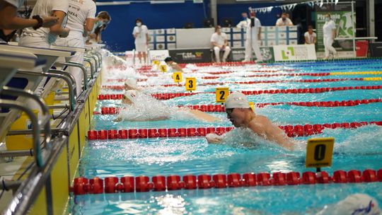 Sześć medali AZS UMCS Lublin pierwszego dnia Mistrzostw Polski w pływaniu 17 i 18-latków