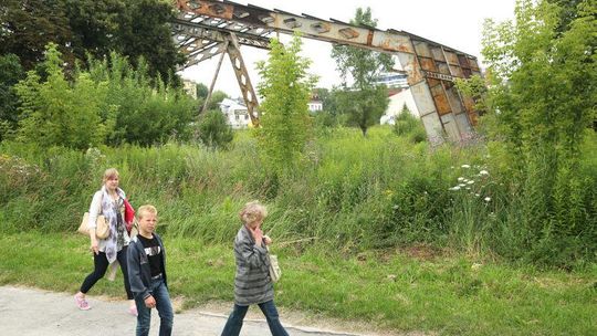 Szkielet przy ul. Jutrzenki utknął w sądzie