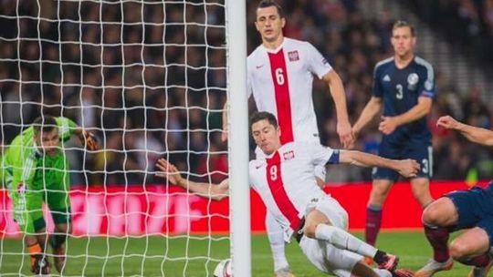 Szkocja - Polska 2:2. Bramki Lewandowskiego. Zobacz gole (wideo)