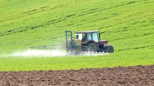 Szkolenia ARiMR. 100 tysięcy zł dla młodego rolnika, nowe przepisy