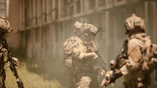 Szkolenie antyterrorystyczne a obrona cywilna – dwa różne schematy bezpieczeństwa