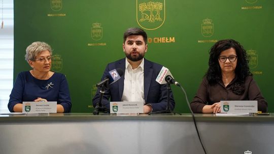 Szkolna rewolucja czy polityczny szantaż?