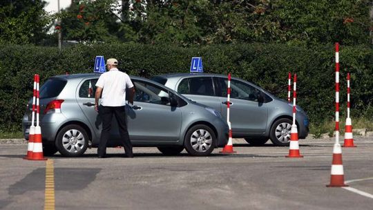 Szkoły nauki jazdy w Lublinie oblężone. Bo egzamin będzie trudniejszy