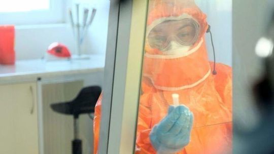 Szpital apeluje o pomoc: Brakuje osocza ozdrowieńców 