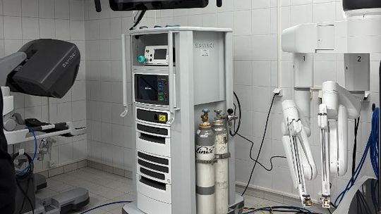 Szpital Papieski w Zamościu wprowadza chirurgię robotyczną. Pierwsze operacje już wkrótce