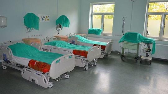 Szpital w Rykach znowu działa. Jest izba przyjęć, czas na poradnie