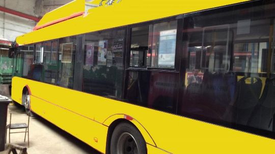 Szukają ubrania dla trolejbusu \"Andersen”
