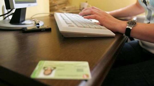 Szukali pracy. Stracili pieniądze  