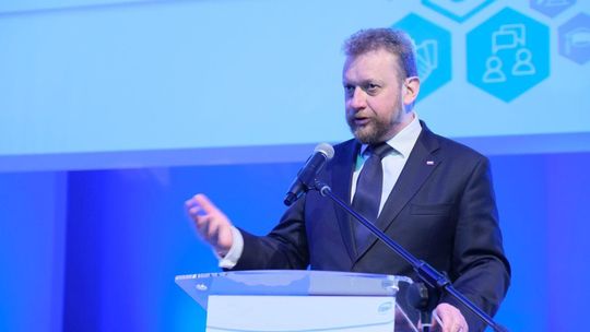 Szumowski: Zgromadzenia to ryzyko rozniesienia epidemii