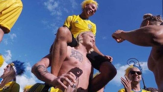 Szwedzcy kibice znów przejdą przez miasto