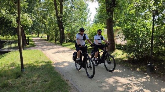 Szybciej niż piechotą. Sprytniej niż radiowozem